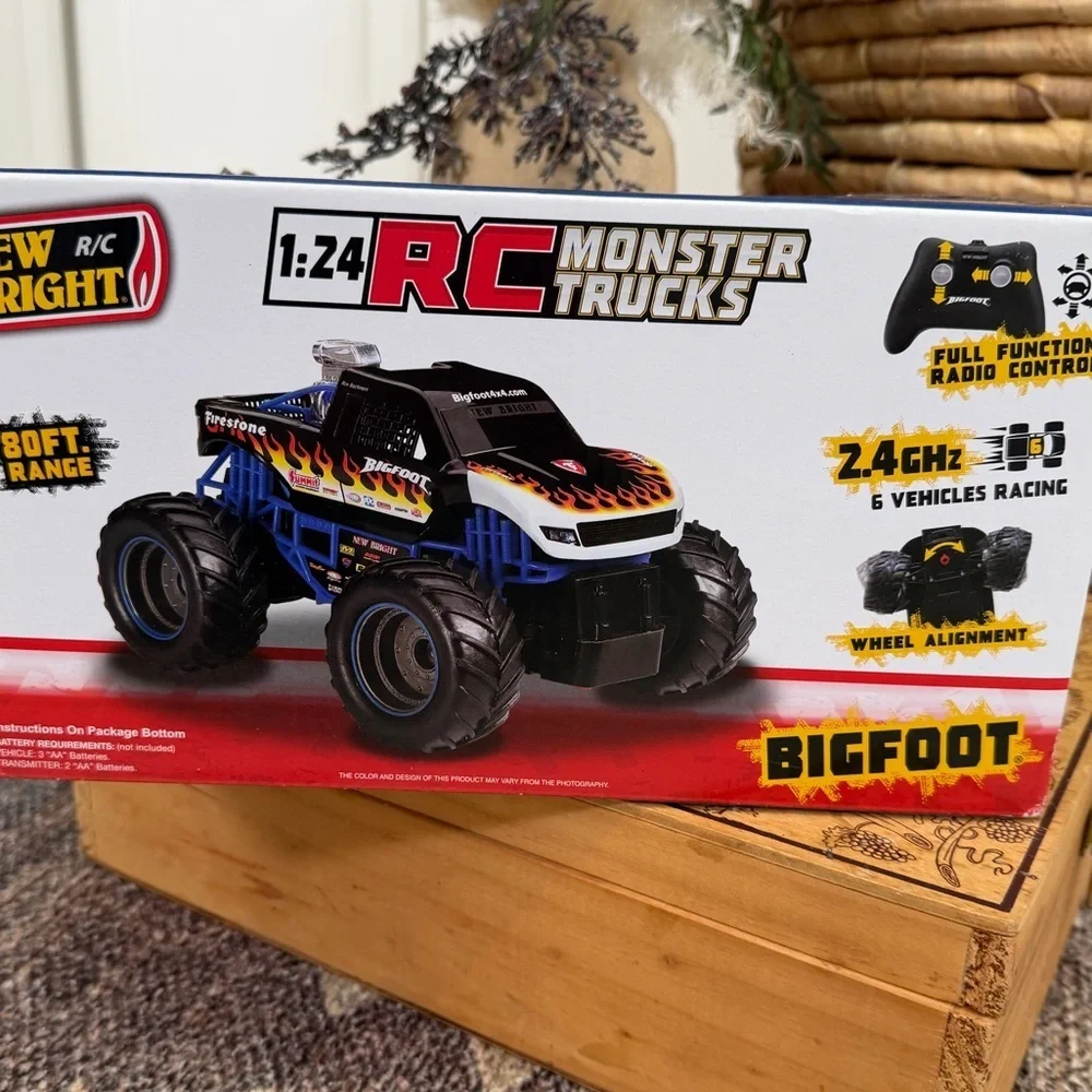 New 2022 RC Monster Truck 45th Bigfoot 4x4x4 ~ 1:24 - New in Box Remote Control